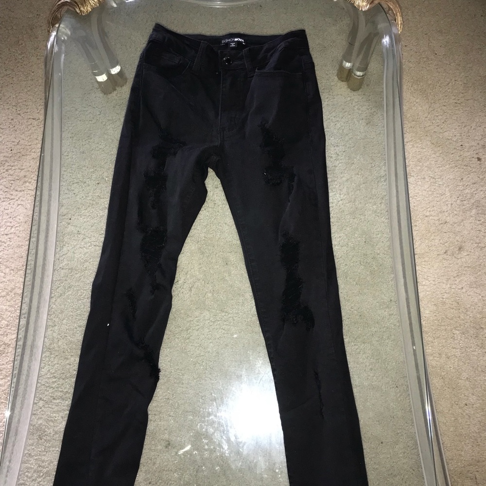 FashionNova Black Ripped Jeans